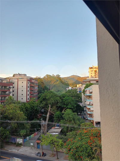 Foto REO1080246
