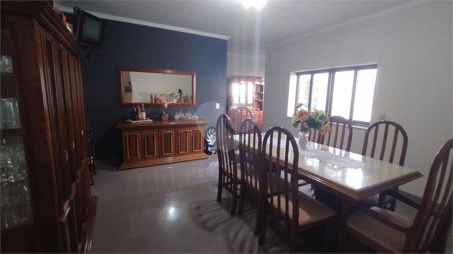 Foto REO1080249