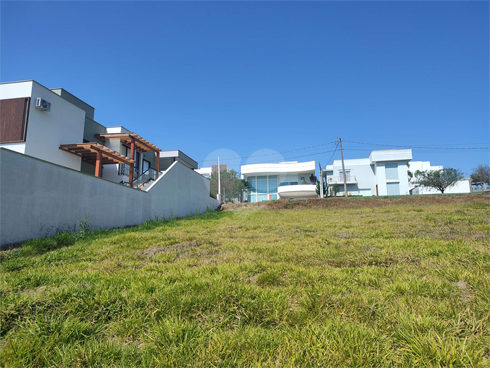 Foto REO1080254