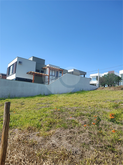 Foto REO1080254
