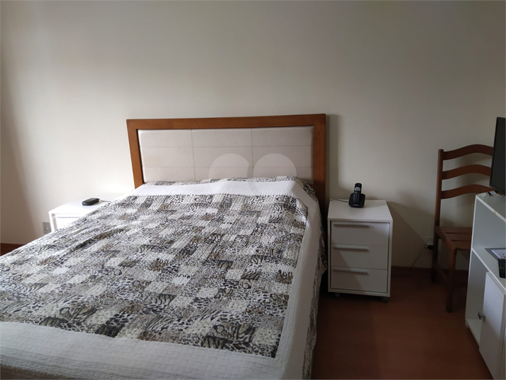 Foto REO1080266