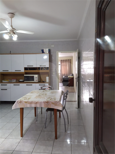 Foto REO1080266