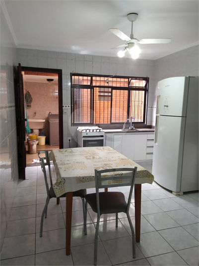 Foto REO1080266