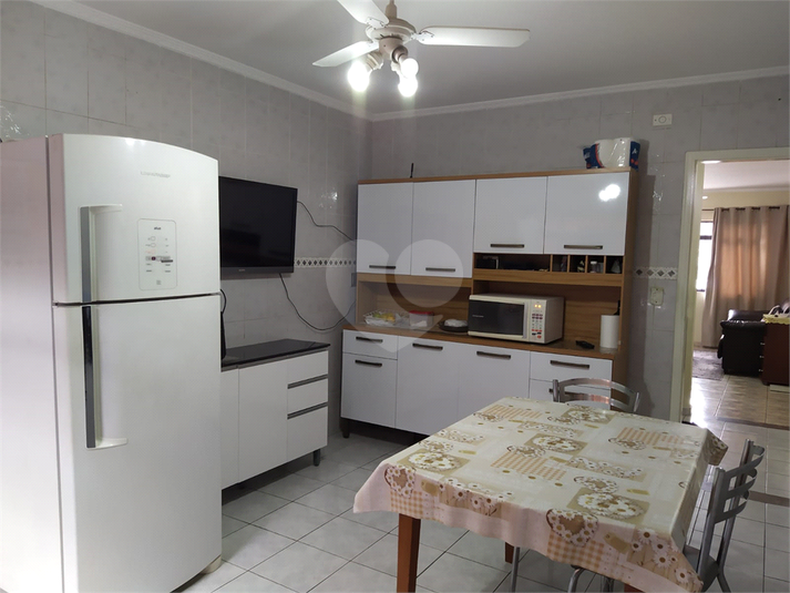 Foto REO1080266