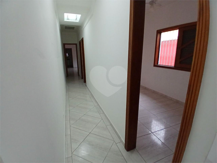 Foto REO1080284
