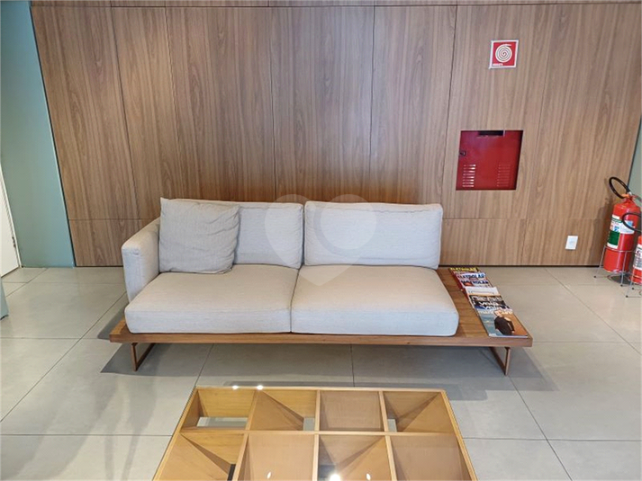 Foto REO1080301