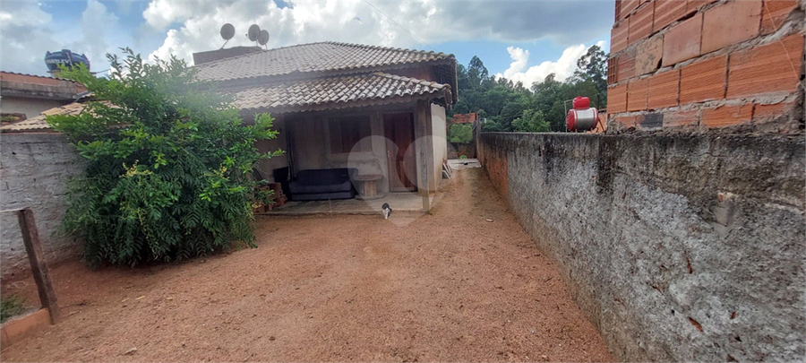 Foto REO1080340