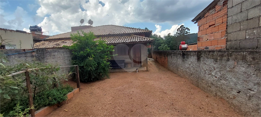 Foto REO1080340