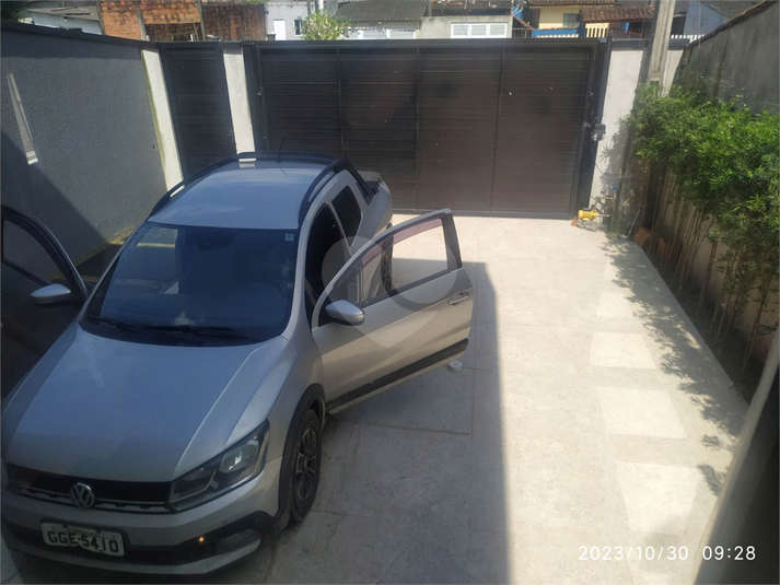 Foto REO1080363