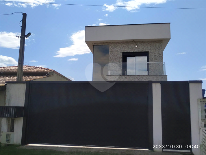 Foto REO1080363