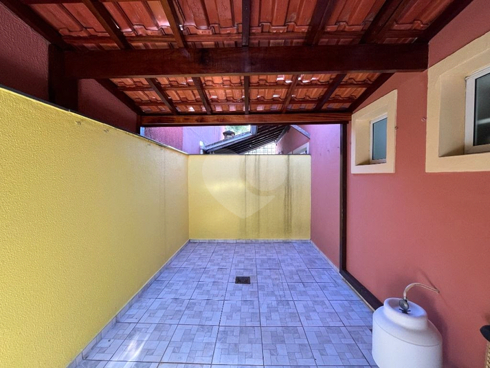 Foto REO1080410