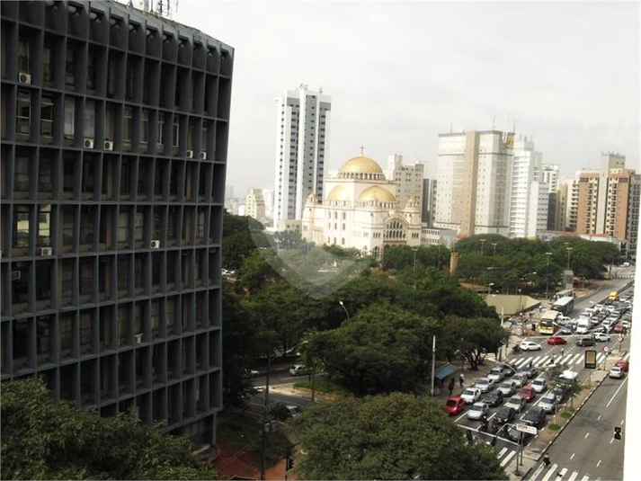 Foto REO1080423