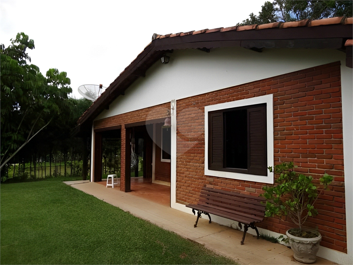 Foto REO1080425
