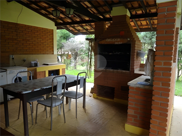 Foto REO1080425