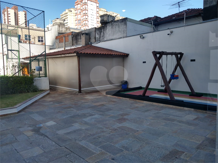 Foto REO1080427