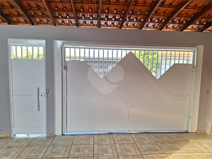 Foto REO1080446
