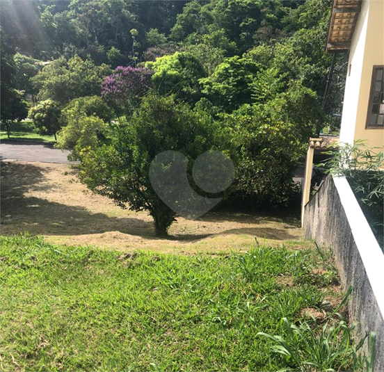 Foto REO1080460