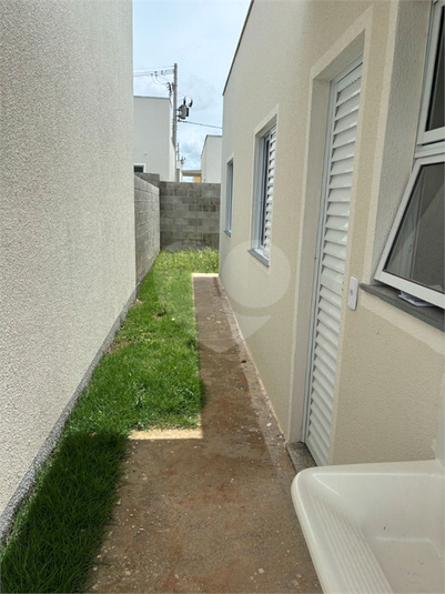 Foto REO1080483