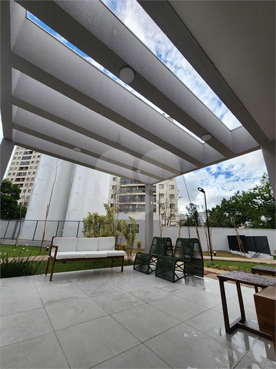 Foto REO1080532
