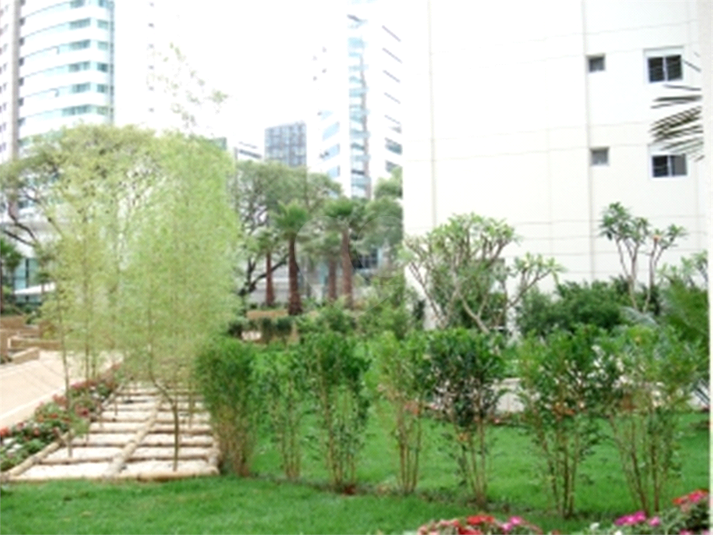 Foto REO1080533