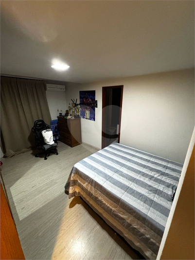 Foto REO1080551