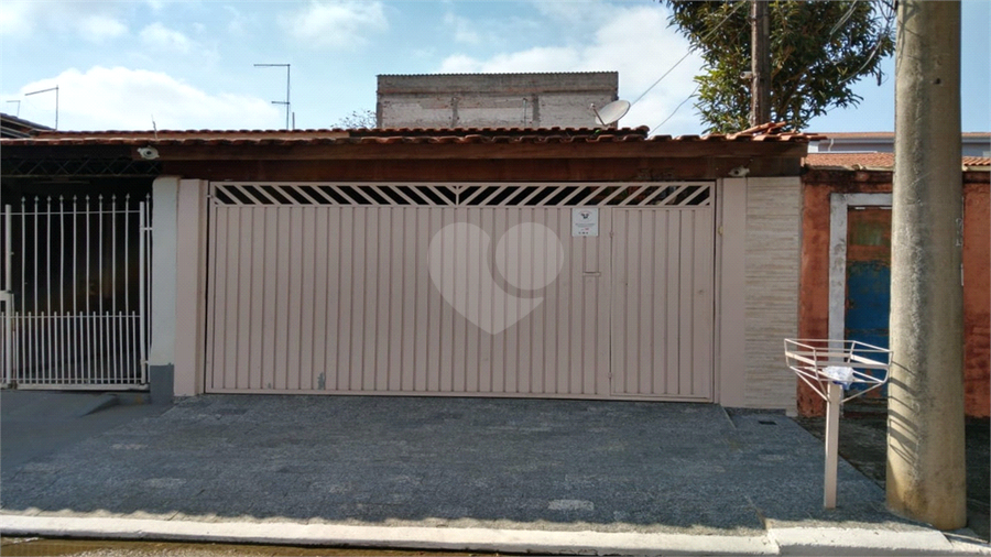Foto REO1080575