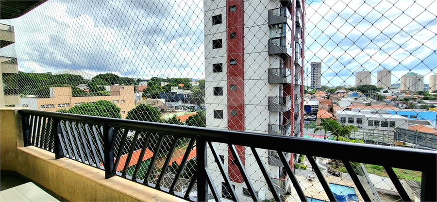 Foto REO1080599