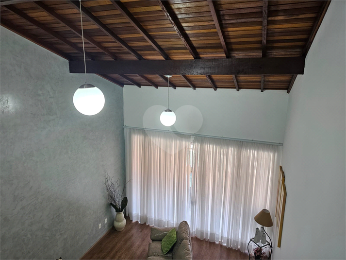 Foto REO1080623