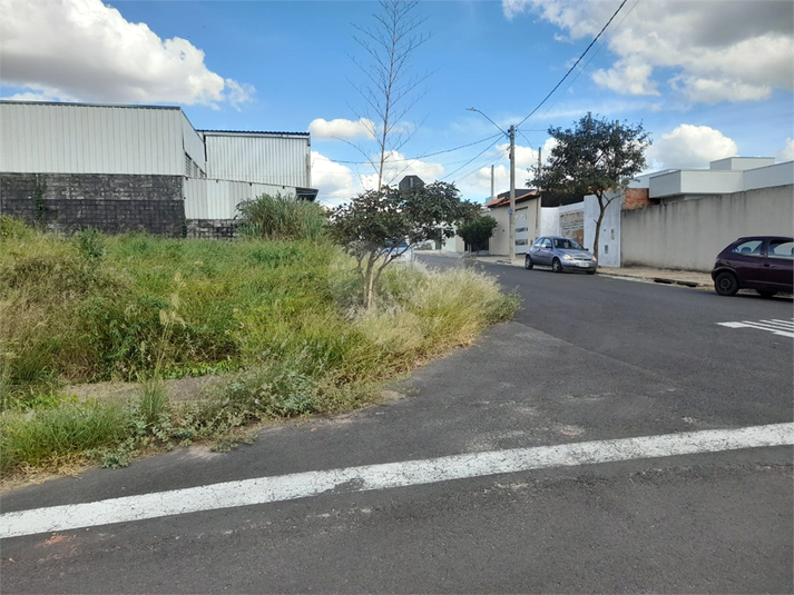 Foto REO1080627