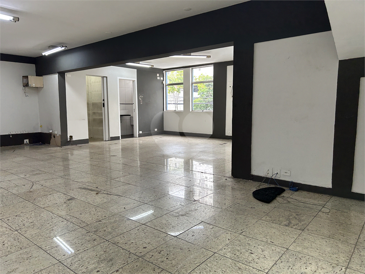 Foto REO1080666