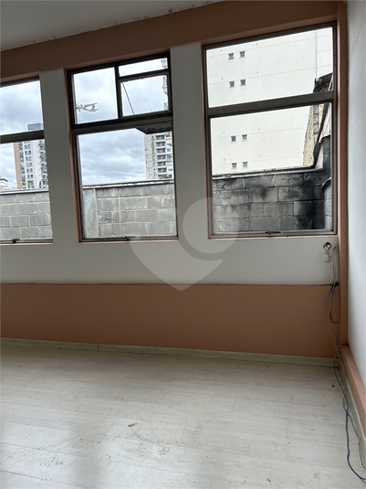 Foto REO1080666