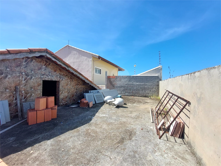 Foto REO1080691