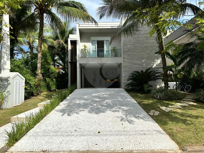 Foto REO1080711
