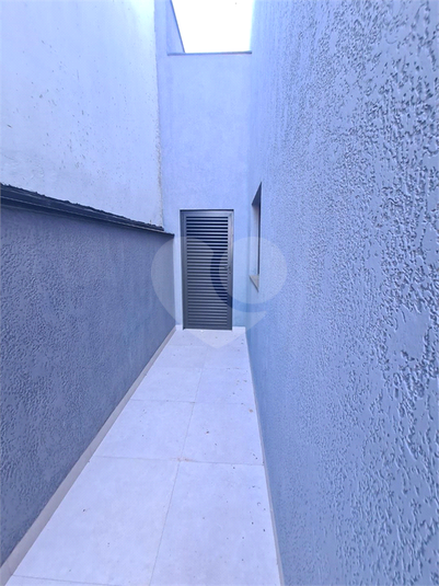 Foto REO1080725