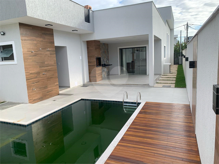 Foto REO1080743