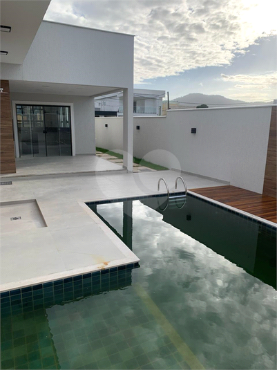 Foto REO1080743