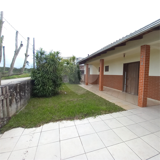 Foto REO1080744