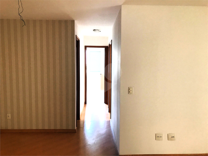 Foto REO1080745
