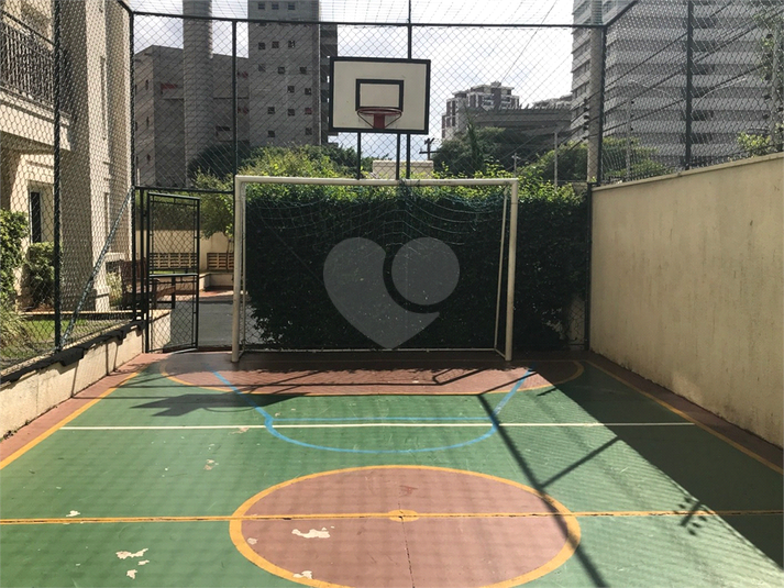 Foto REO1080745