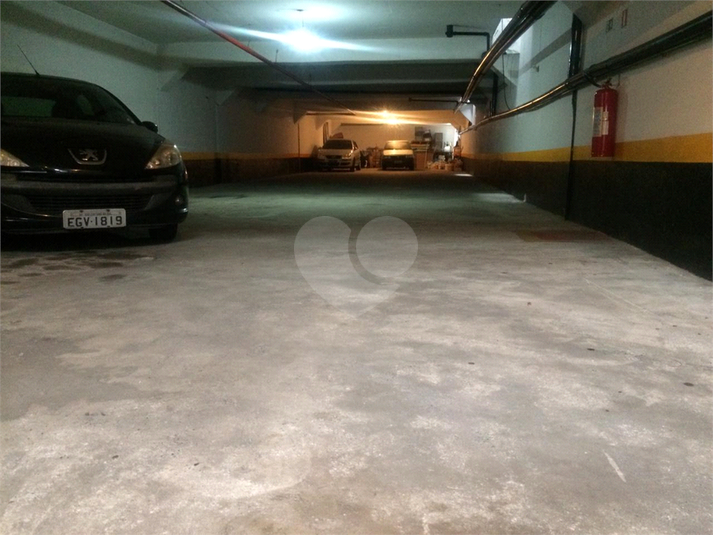 Foto REO1080763
