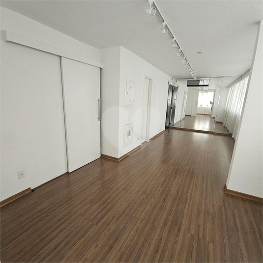Foto REO1080766