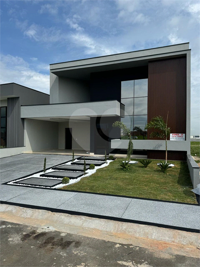 Foto REO1080784