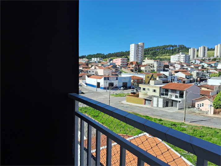 Foto REO1080807