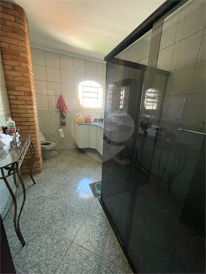 Foto REO1080811