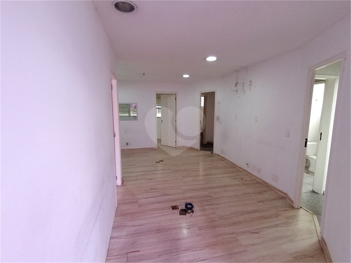 Foto REO1080834