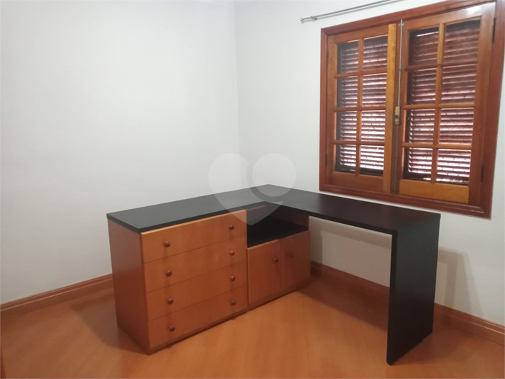 Foto REO1080837