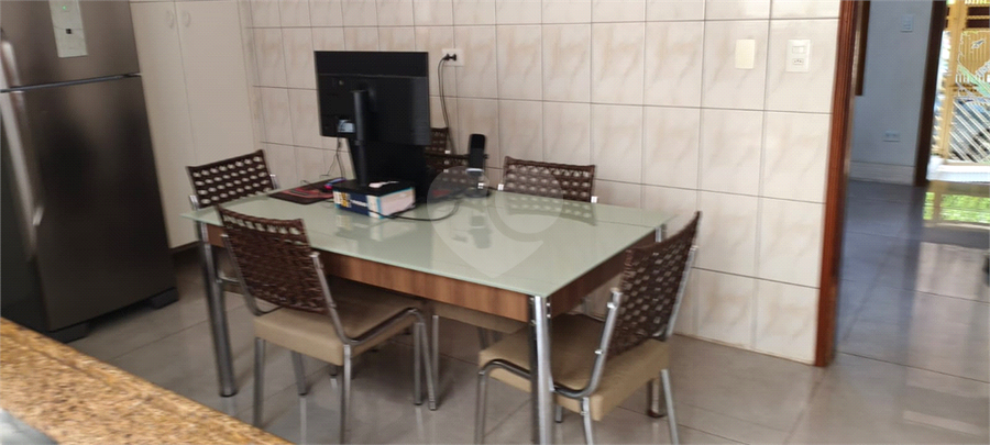 Foto REO1080872