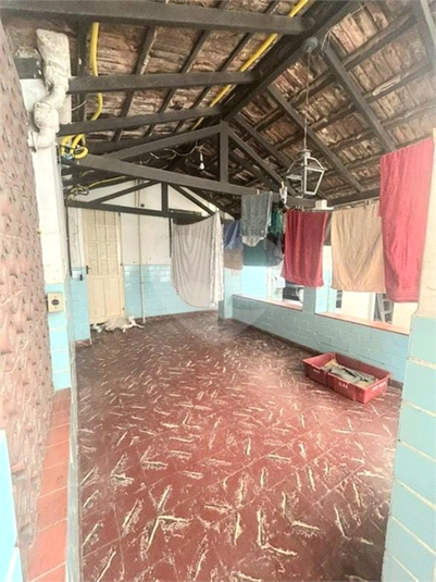 Foto REO1080875