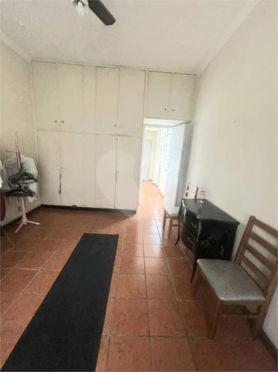 Foto REO1080875