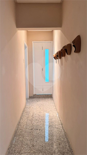 Corredor área intima quartos e banho social